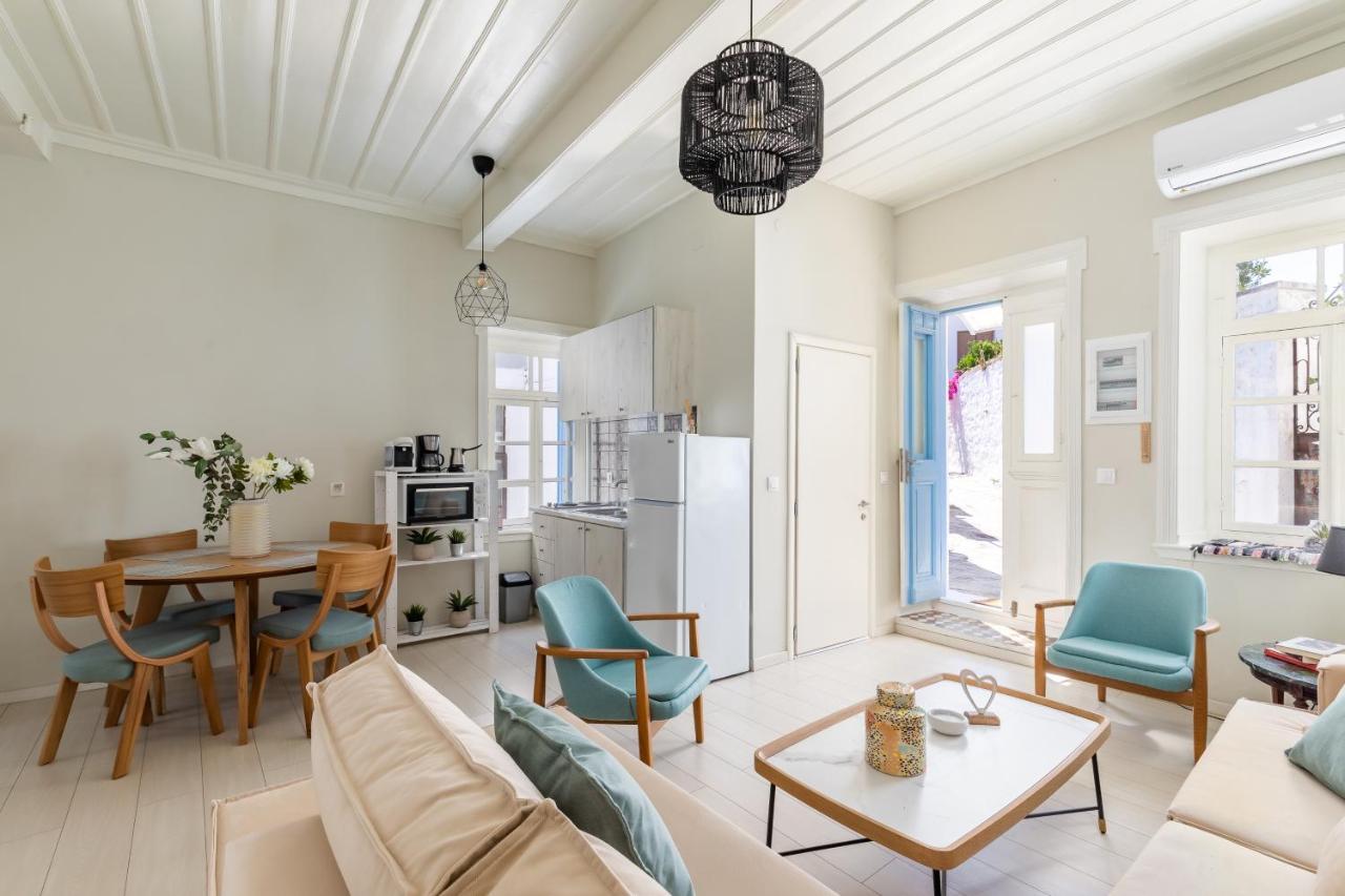 Helios Lovely Apartment Skopelos Town Exterior foto